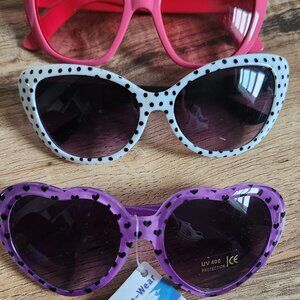 Set of kids sunglasses